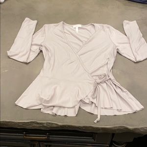 Light gray Long sleeve tie front peplum top
